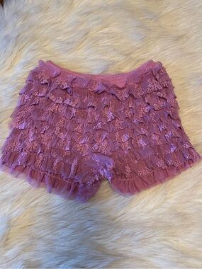 Infinitely by Free People XS lace mini shorts Wisteria Purple new with tags